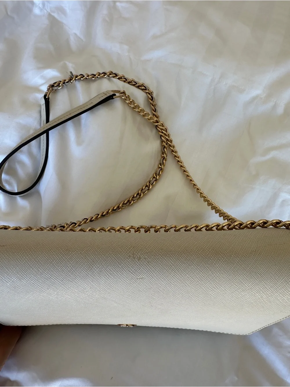 Tory Burch -  Robinson Small Chain Shoulder Bag in Cream
